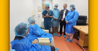 এভারকেয়ারে গিয়ে খালেদা জিয়ার স্বাস্থ্যের খোঁজ নিয়েছেন প্রধান উপদেষ্টা